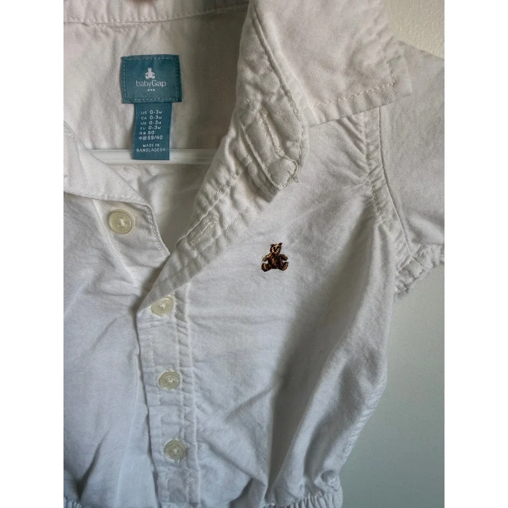 Baby Gap White Oxford Button Down Bodysuit 0-3 Months